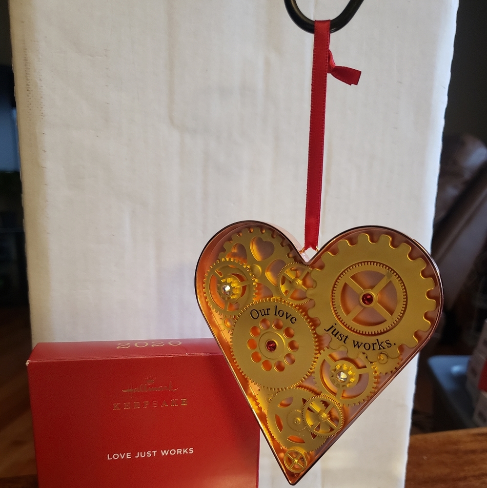 Hallmark Keepsake Love Just Works
